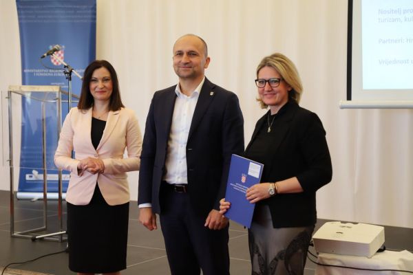 3 milijuna kuna za prekograničnu suradnju hrvatske zajednice u Srbiji i partnera u Hrvatskoj