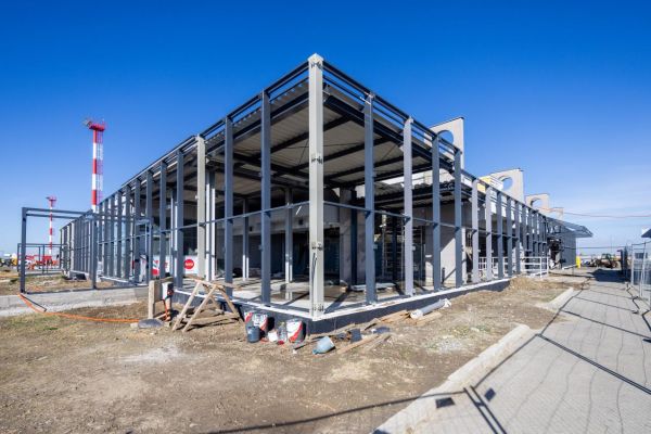 Rekonstrukcijom putničkog terminala, Zračna luka Osijek dobiva novi izgled i modernizira svoje usluge