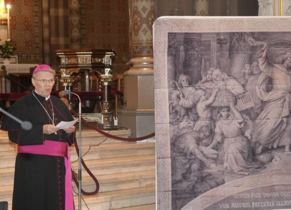 U đakovačkoj katedrali predstavljen restaurirani Seitzov crtež za fresku &bdquo;Isus tjera trgovce iz hrama&ldquo;
